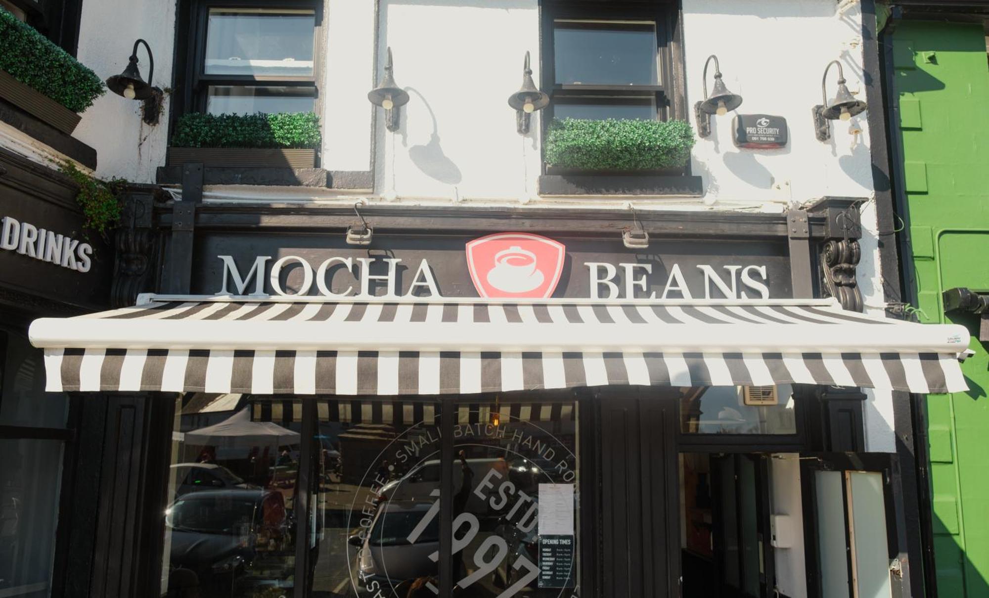 Mocha Beans Westport Bed & Breakfast Exterior photo